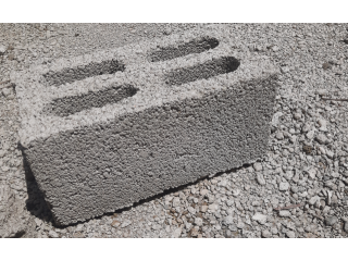 4" Hollow Cement Brick (ID: CBH4133M)